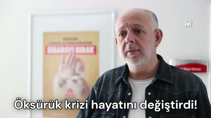 Brifing sırasında yaşadığı öksürük krizi hayatını değiştirdi! 🚭